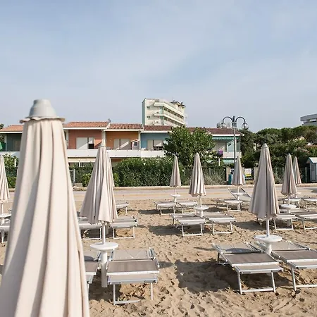 Ferienhaus Sea Front Garden *