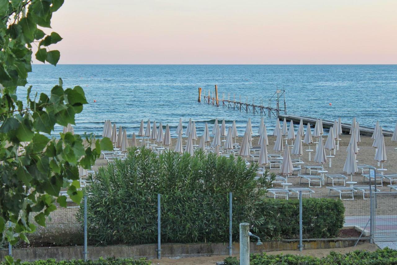 Casa vacanze Sea Front Garden *